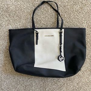 Michael Kors tote